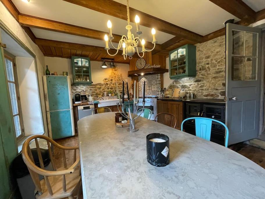 Maison Vigneron - Maison Et Studio Saint-Didier-sur-Beaujeu Exteriör bild