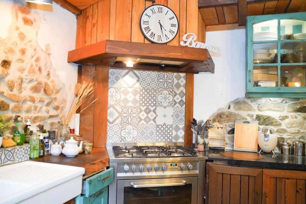 Maison Vigneron - Maison Et Studio Saint-Didier-sur-Beaujeu Exteriör bild
